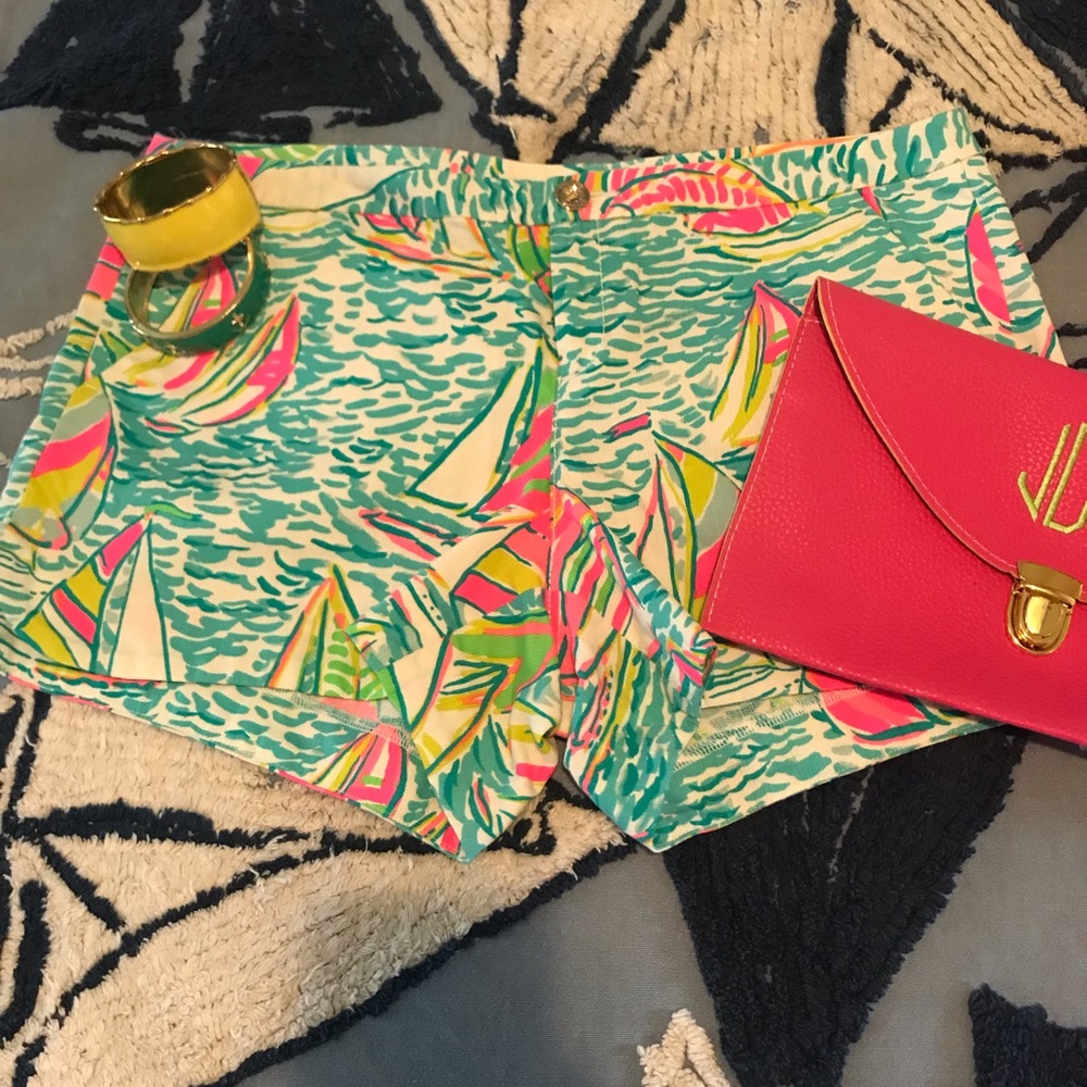 HOT Lilly Pulitzer U Gotta Regatta Shorts